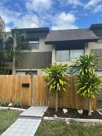 11141 SW 70th Terrace Miami FL 33173