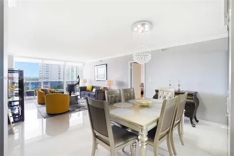 20505 E Country Club Drive Aventura FL 33180