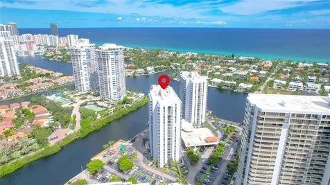 20505 E Country Club Drive Aventura FL 33180