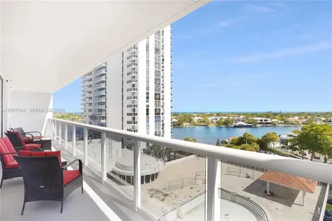 20505 E Country Club Drive Aventura FL 33180