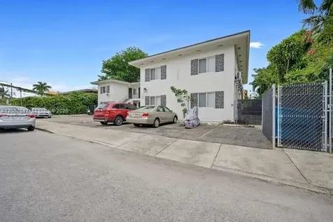520 NE 82nd Terrace Miami FL 33138