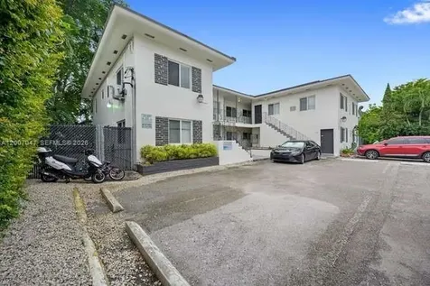 520 NE 82nd Terrace Miami FL 33138