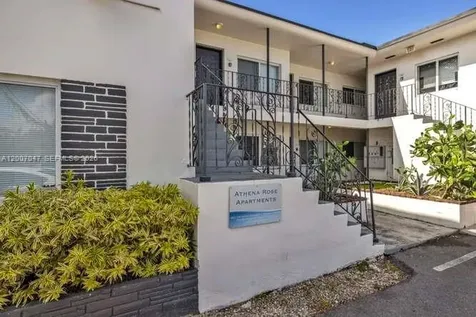 520 NE 82nd Terrace Miami FL 33138