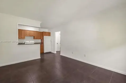 520 NE 82nd Terrace Miami FL 33138