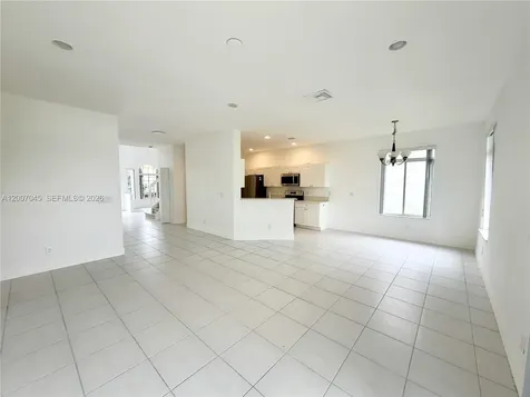 Pembroke Pines FL 33332