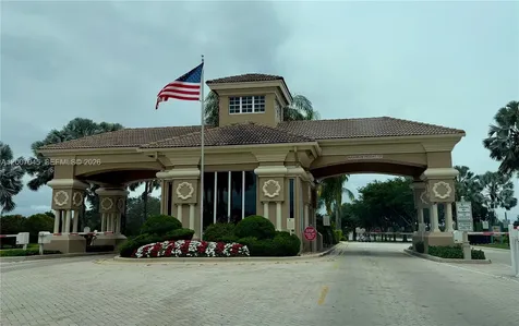 Pembroke Pines FL 33332
