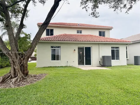 Pembroke Pines FL 33332