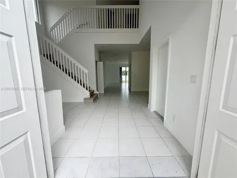 Pembroke Pines FL 33332