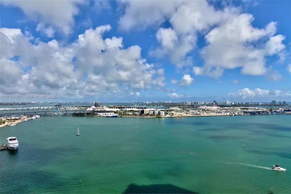 888 Brickell Key Drive Miami FL 33131