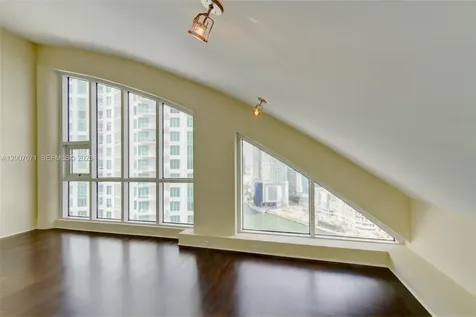 888 Brickell Key Drive Miami FL 33131