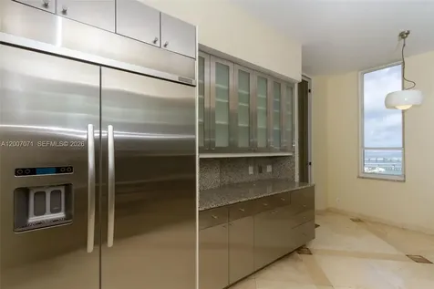888 Brickell Key Drive Miami FL 33131