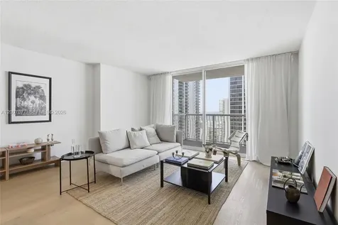 1200 Brickell Bay Drive Miami FL 33131