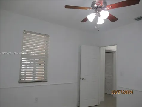 4245 SW 7th Street Miami FL 33134