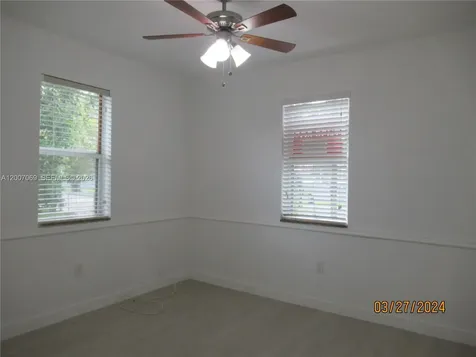 4245 SW 7th Street Miami FL 33134