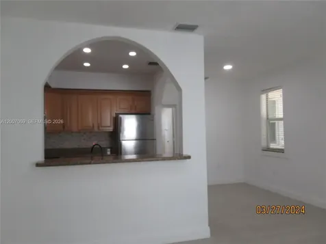 4245 SW 7th Street Miami FL 33134