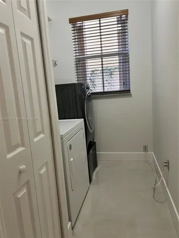 16475 SW 84th Lane Miami FL 33193