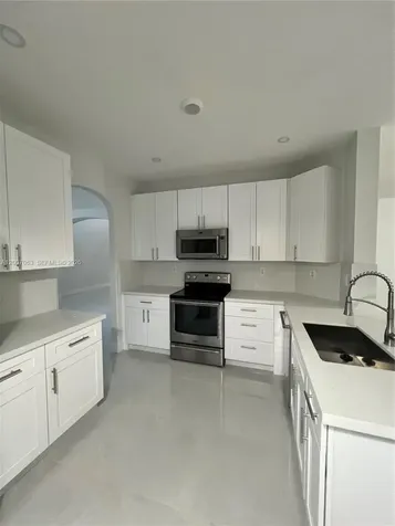 16475 SW 84th Lane Miami FL 33193