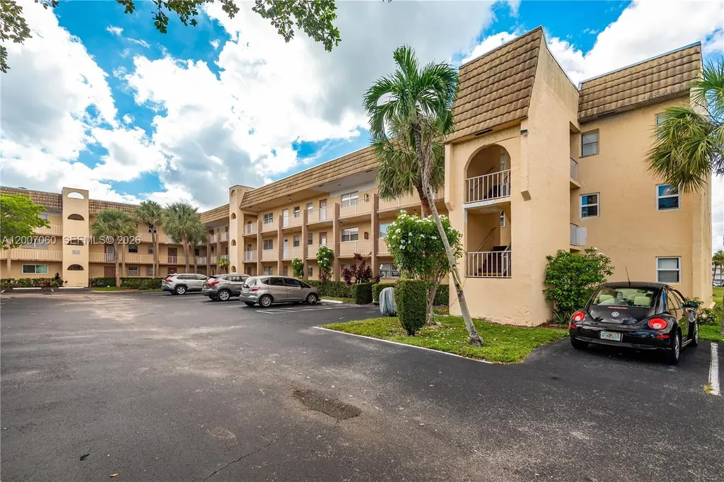 8345 Sunrise Lakes Boulevard Sunrise FL 33322