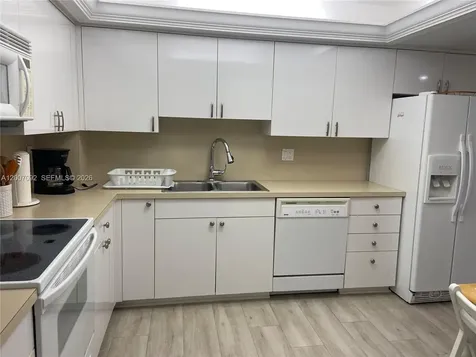 5100 N Ocean Boulevard Lauderdale By The Sea FL 33308