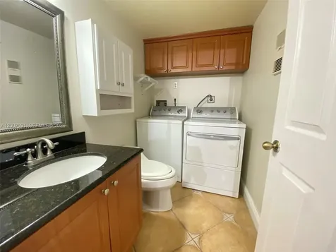 6535 W 24th Court Hialeah FL 33016