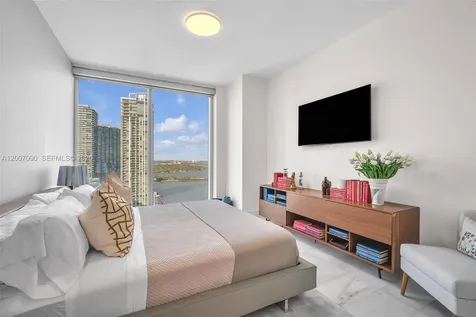 700 NE 26th Terrace Miami FL 33137