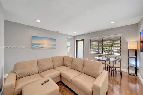 7470 SW 37th Street Miami FL 33155