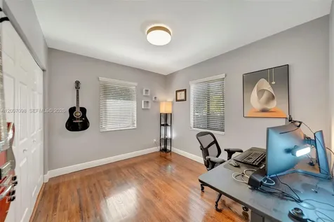7470 SW 37th Street Miami FL 33155