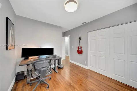 7470 SW 37th Street Miami FL 33155
