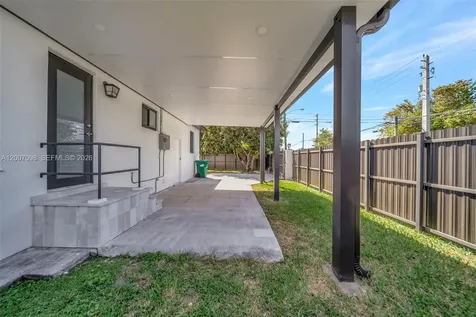7470 SW 37th Street Miami FL 33155