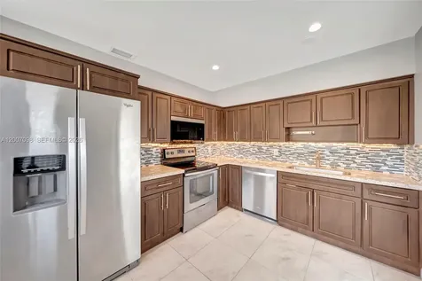 7470 SW 37th Street Miami FL 33155