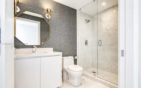 1 Collins Avenue Miami Beach FL 33139