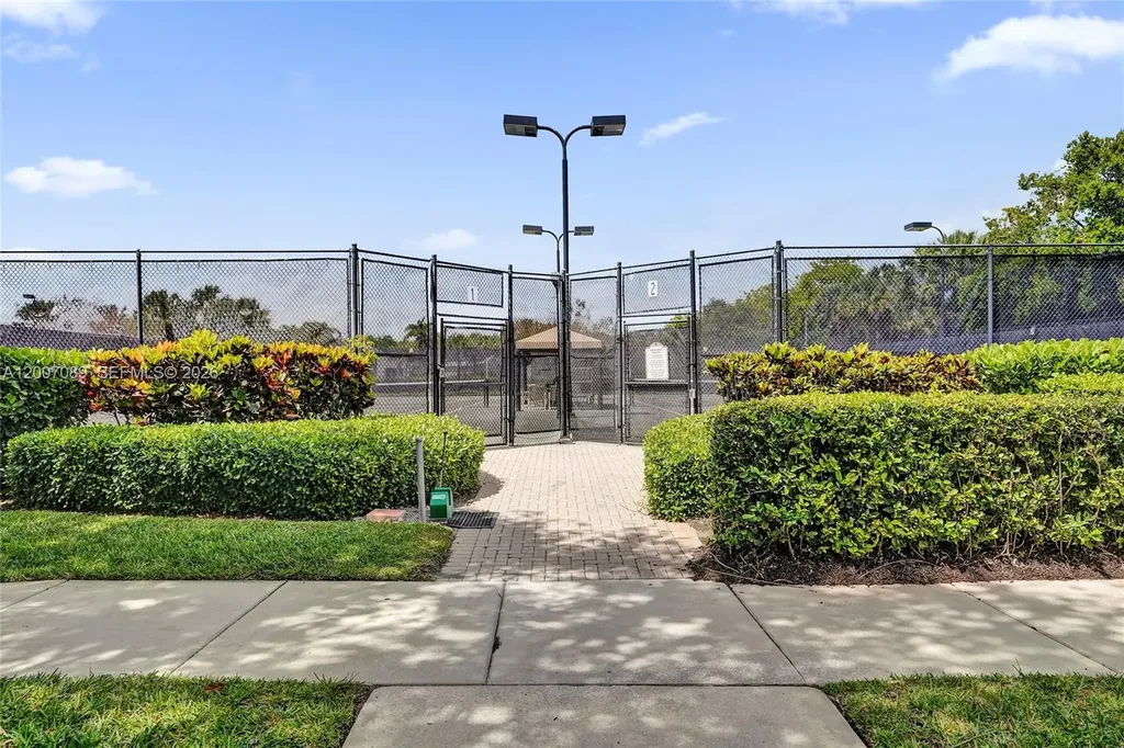 8257 La Jolla Vista Lane Lake Worth FL 33467