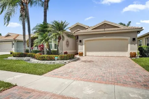 8257 La Jolla Vista Lane Lake Worth FL 33467