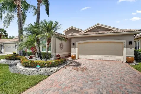 8257 La Jolla Vista Lane Lake Worth FL 33467