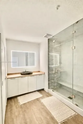 1800 N Bayshore Drive Miami FL 33132