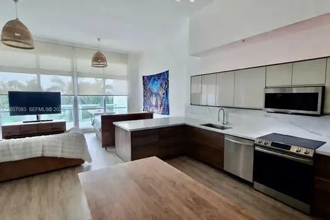1800 N Bayshore Drive Miami FL 33132