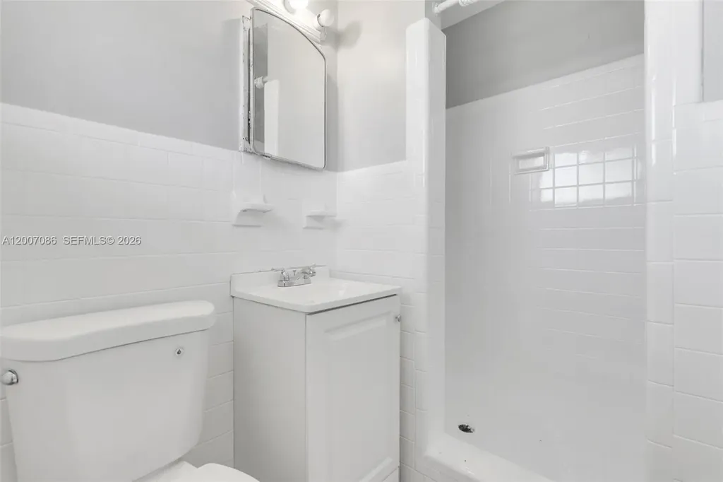 923 N 17th Avenue Hollywood FL 33020