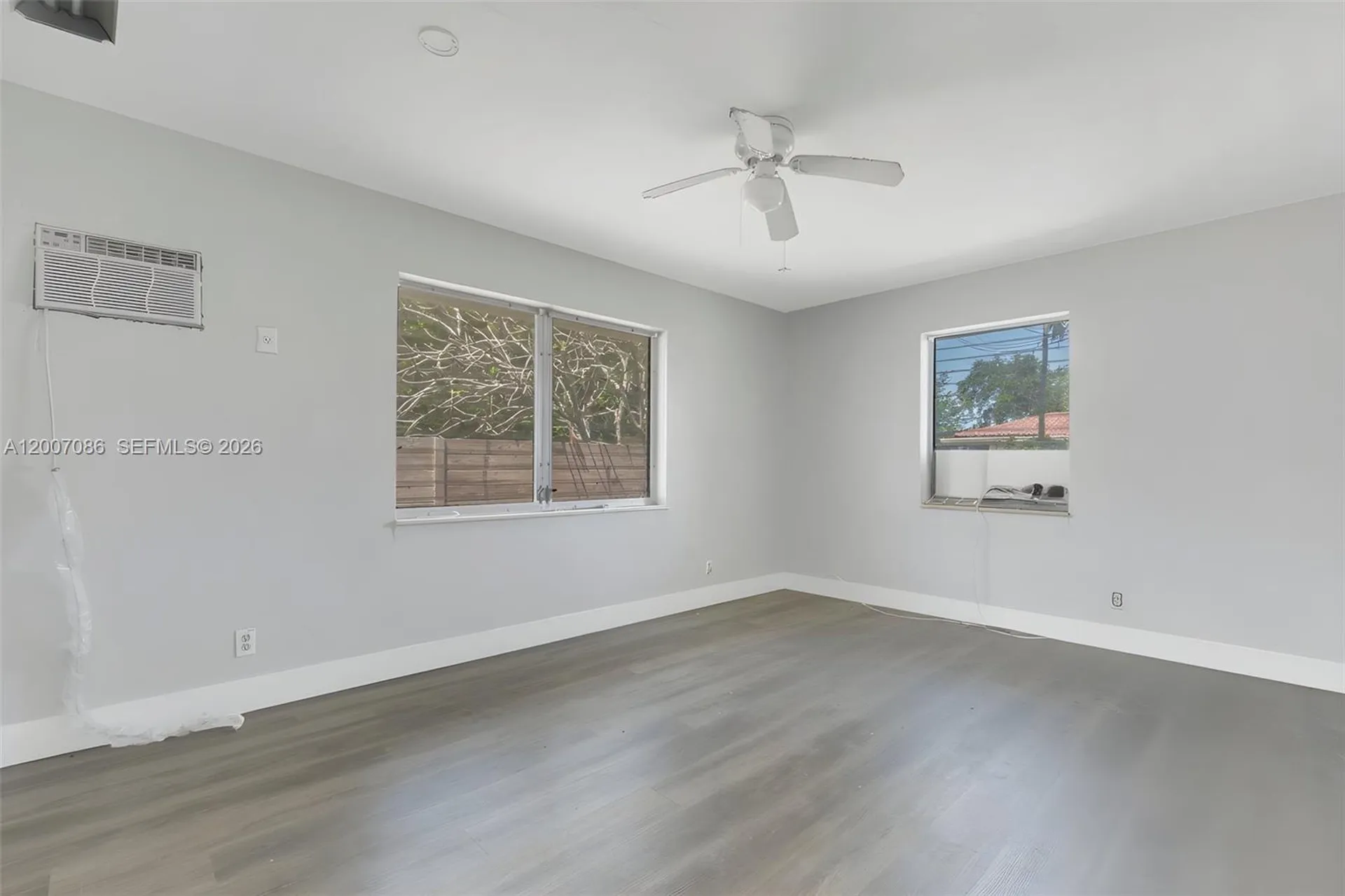 923 N 17th Avenue Hollywood FL 33020
