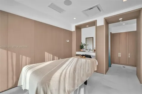 700 NE 26th Terrace Miami FL 33137
