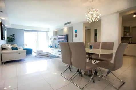 5161 Collins Avenue Miami Beach FL 33140