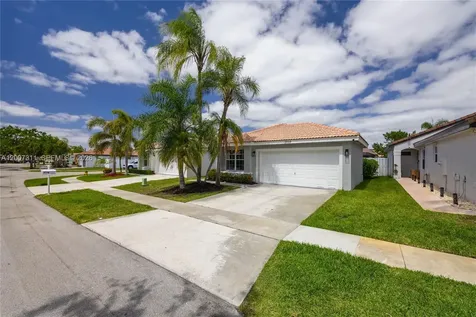 2737 SW 177th Avenue Miramar FL 33029