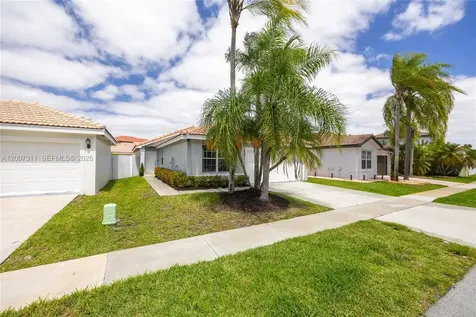 2737 SW 177th Avenue Miramar FL 33029