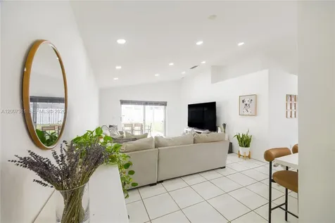 2737 SW 177th Avenue Miramar FL 33029
