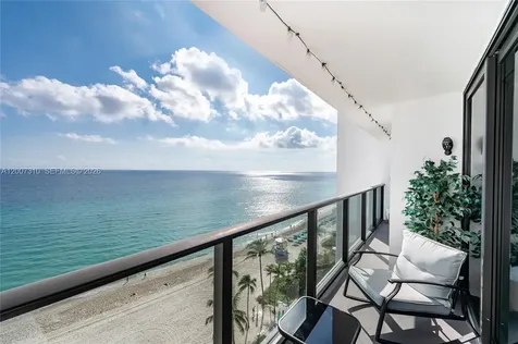2301 S Ocean Drive Hollywood FL 33019