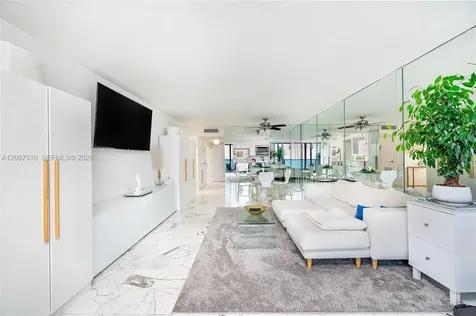2301 S Ocean Drive Hollywood FL 33019