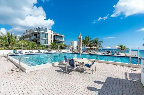 2301 S Ocean Drive Hollywood FL 33019