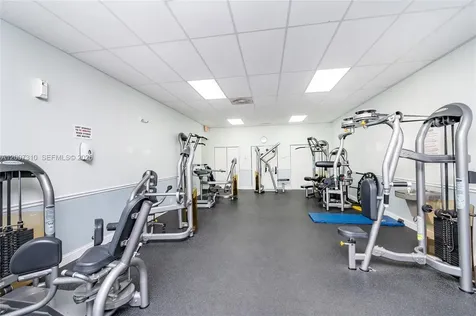 2301 S Ocean Drive Hollywood FL 33019