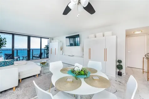 2301 S Ocean Drive Hollywood FL 33019