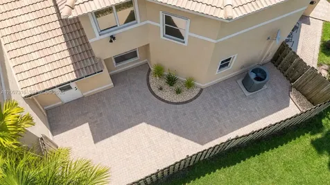 17086 NW 22nd Street Pembroke Pines FL 33028