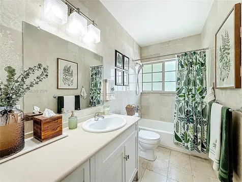 9280 Bay Harbor Terrace Bay Harbor Islands FL 33154